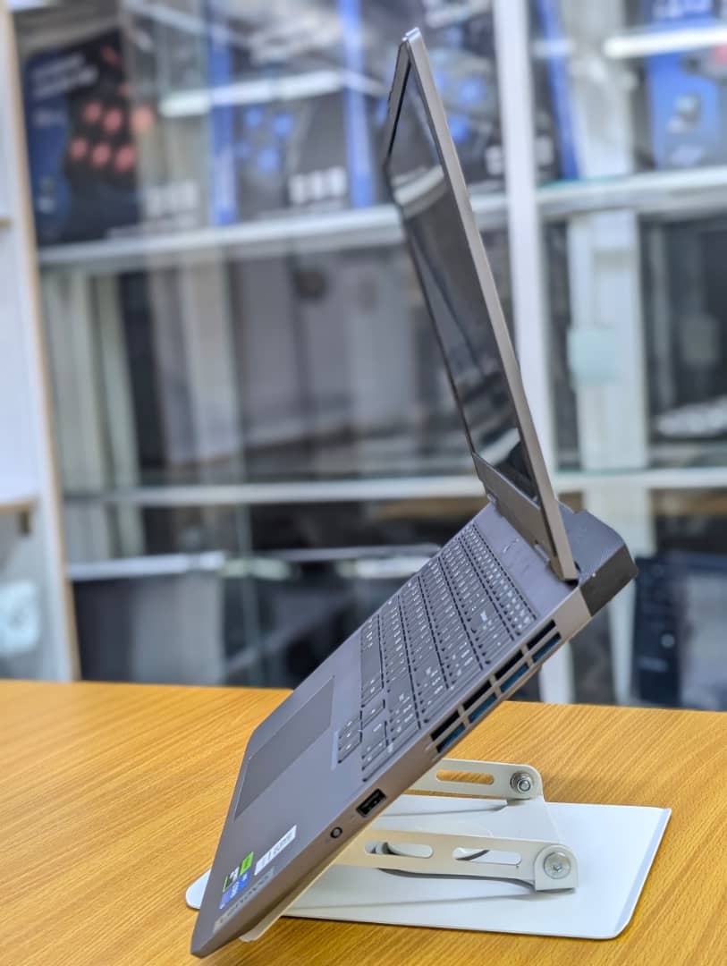 Ordinateur Lenovo LOQ 15lRH8 Gaming Laptop 💻 image 4